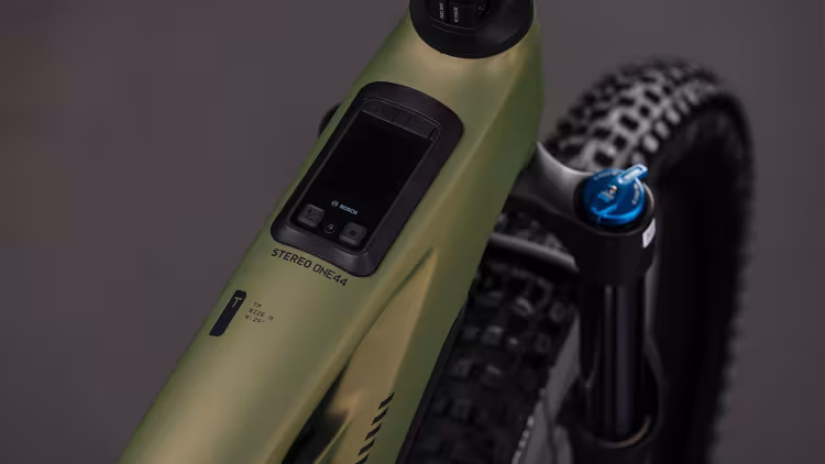 Cube  Stereo Hybrid ONE44 HPC TM 800