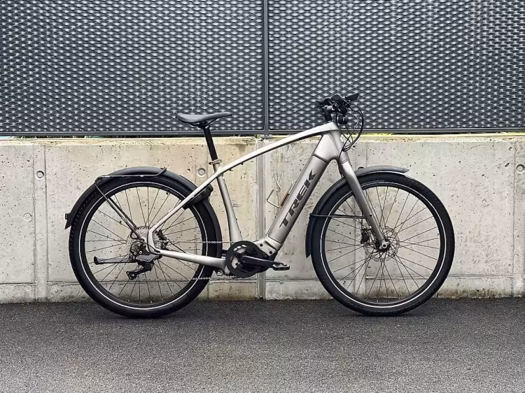 TREK Allant+ 8