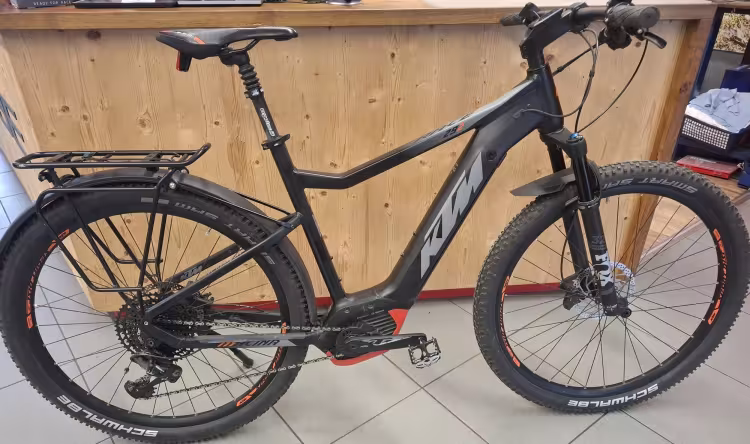 KTM Macina Race 292