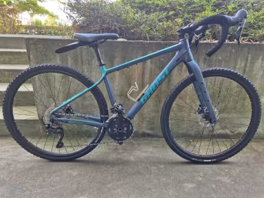 GHOST Asket Essential