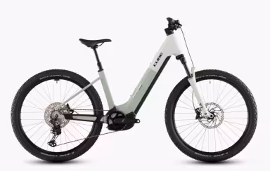 Cube Reaction Hybrid Pro 800