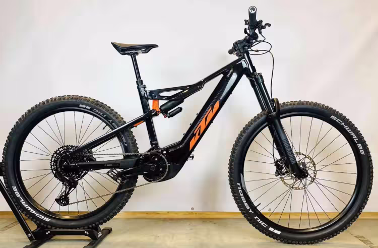 KTM Macina Kapoho 7973