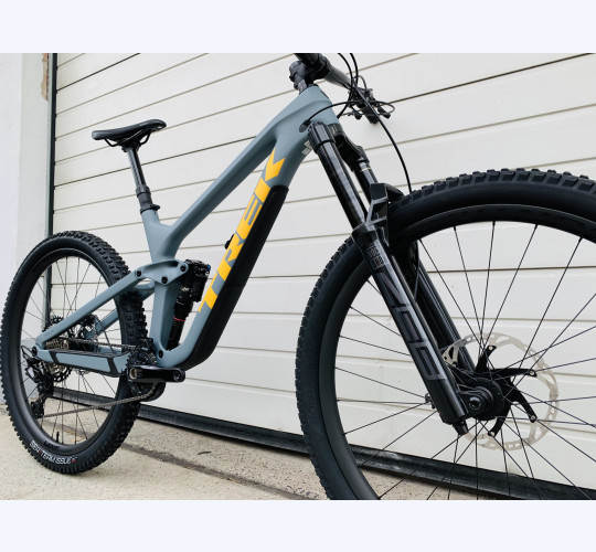 2022 TREK Slash 9.8 XT for sale 