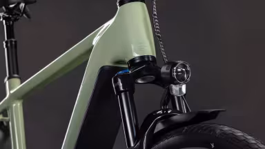 Cube Kathmandu Hybrid ONE 800