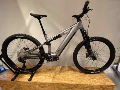 Cube Stereo Hybrid ONE44 HPC SLX