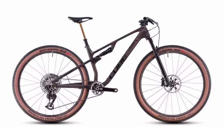 Cube  AMS ZERO99 C:68X SLT 29