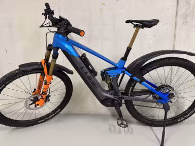 Cube Stéréo Action Team