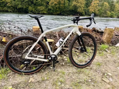 TREK Checkpoint SLR 9 AXS