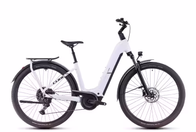 Cube Kathmandu Hybrid ONE 800