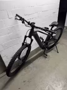 Cube Reaction Hybrid Race 750