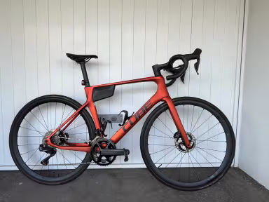 Cube Agree C:62 Race