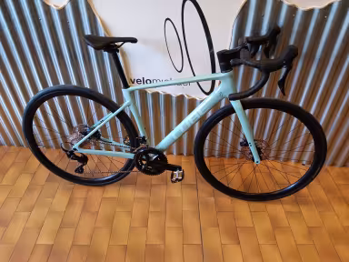 Cube  Attain C:62 Race