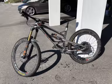 YT Industries Capra Cf Pro Race
