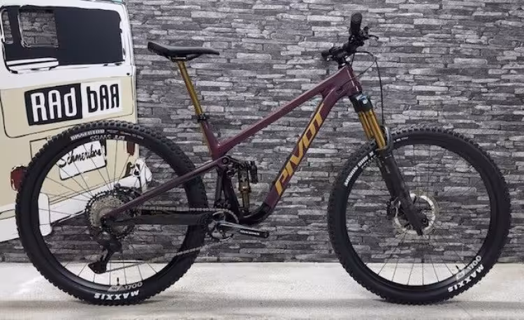 Pivot Trailcat Lt 29", Lg, Pro Xt Di2