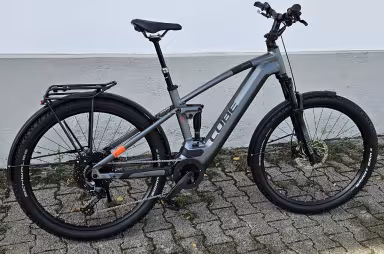 Cube Kathmandu Stereo Hybrid 120 Pro 625