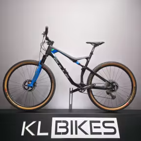 Bulls Wild Edge Team