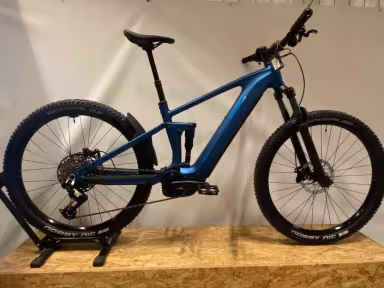 Cube Stereo Hybrid ONE44 EX 800