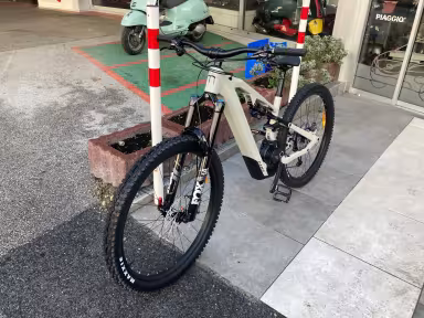 Moustache Game 150.6