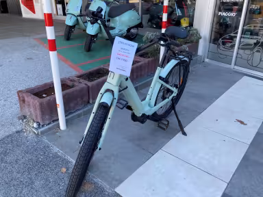 Moustache Lundi 27.3