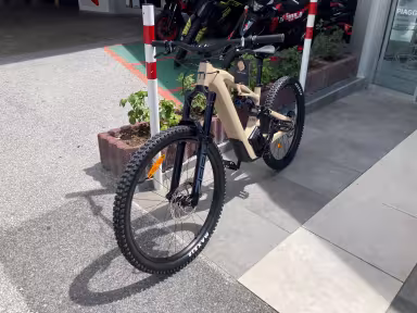 Moustache Clutch 160.8