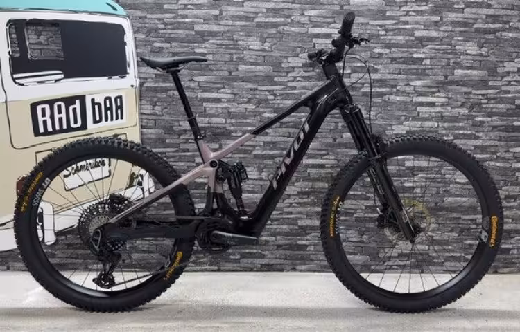 Pivot Pivot Shuttle Amp'd Mullet Mx Pro, Gr. M