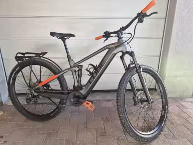 Cube Sterio Hybrid 120Pro