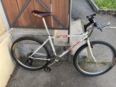 SPECIALIZED Stumpjumper