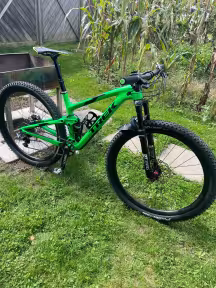 TREK Top Fuel Full Floater