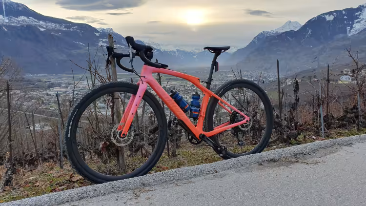 SPECIALIZED Diverge Str Pro