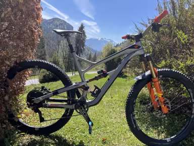 YT Industries Jeffsy Cf Pro Race
