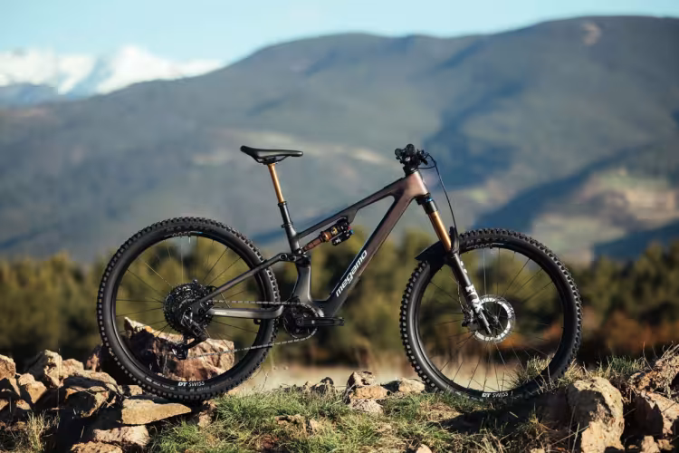 Megamo Reason Crb 07