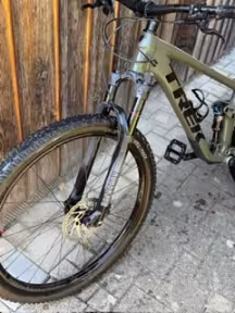TREK Fuel EX 7