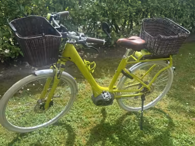 Cube Elly Ride Hybrid 400