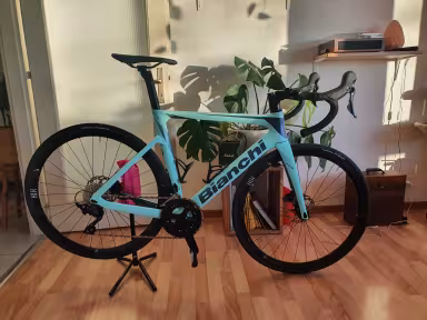 Bianchi Oltre Race