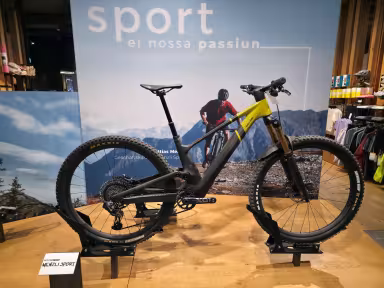 SCOTT Genius ST 900 Tuned
