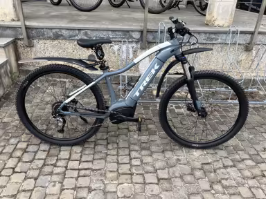 TREK Powerfly 4