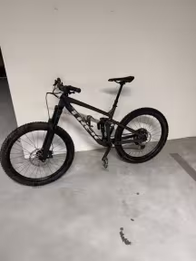 TREK Remedy 8