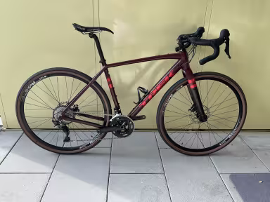 TREK Checkpoint Alr Custom