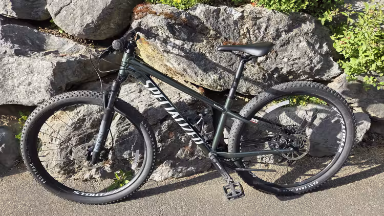 SPECIALIZED ROCKHOPPER EXPERT 27.5