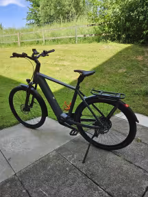 Cube Kathmandu Hybrid ONE 800