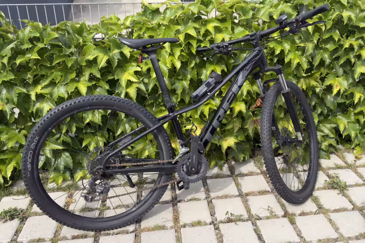 SPECIALIZED Hotrock 24