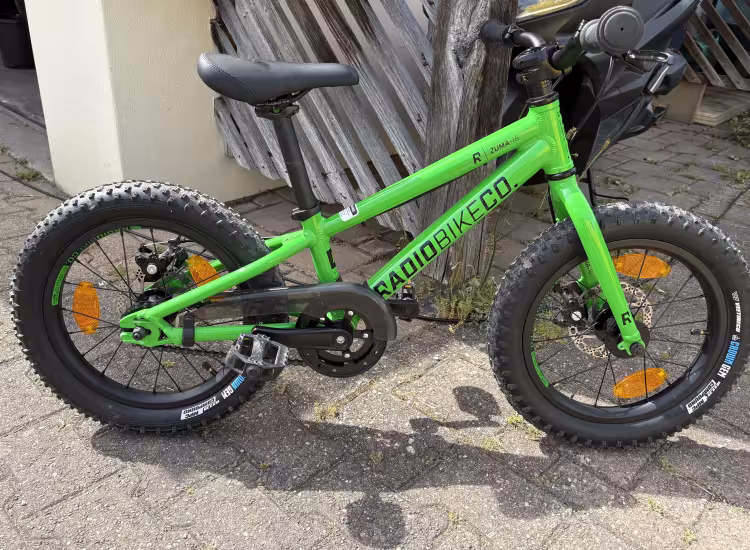 Radio Bikes Zuma 16"