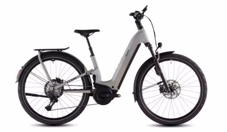 Cube  Kathmandu Hybrid ONE11 HPC SLT 800