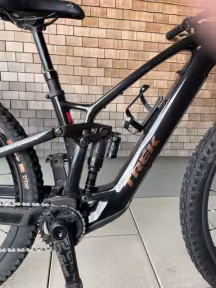 TREK Fuel EXe 9.8 GX AXS