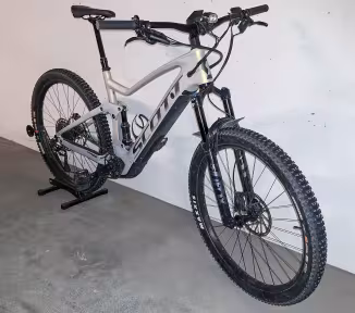 SCOTT Strike Eride 910 Carbon