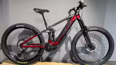 TREK Rail 7