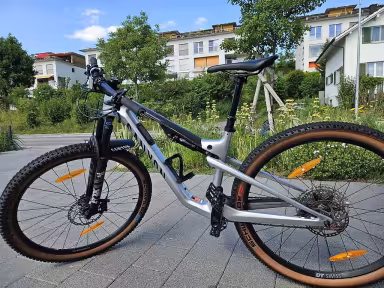 Canyon Lux Cf 6