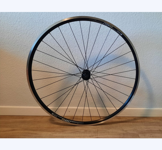 Vorderrad Shimano Sora HB-RS300 + DT Swiss R460 28″ (100/9mm QR)