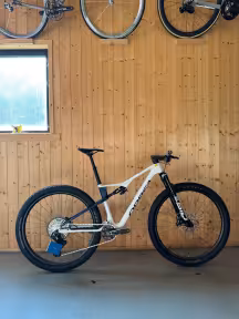 Orbea Oiz M-Team AXS