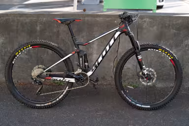 SCOTT Spark 750